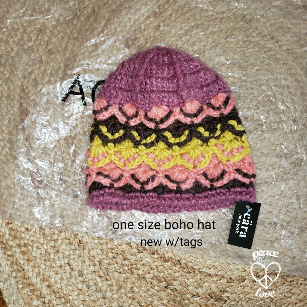 Beanie one size new w/tag